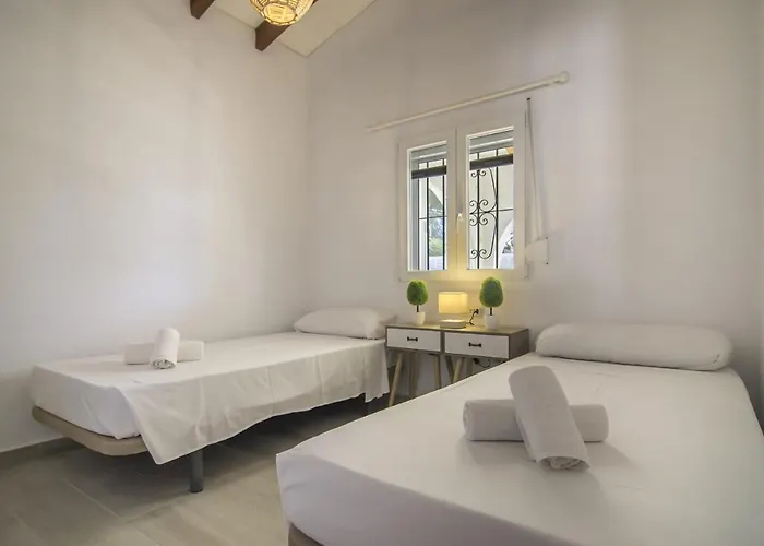 Guzman - Acaepa Vila *